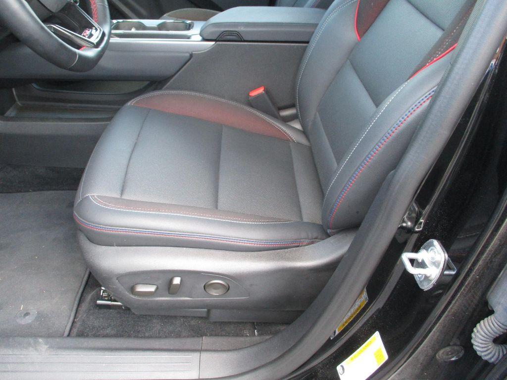 used 2024 Chevrolet Equinox EV car, priced at $23,999