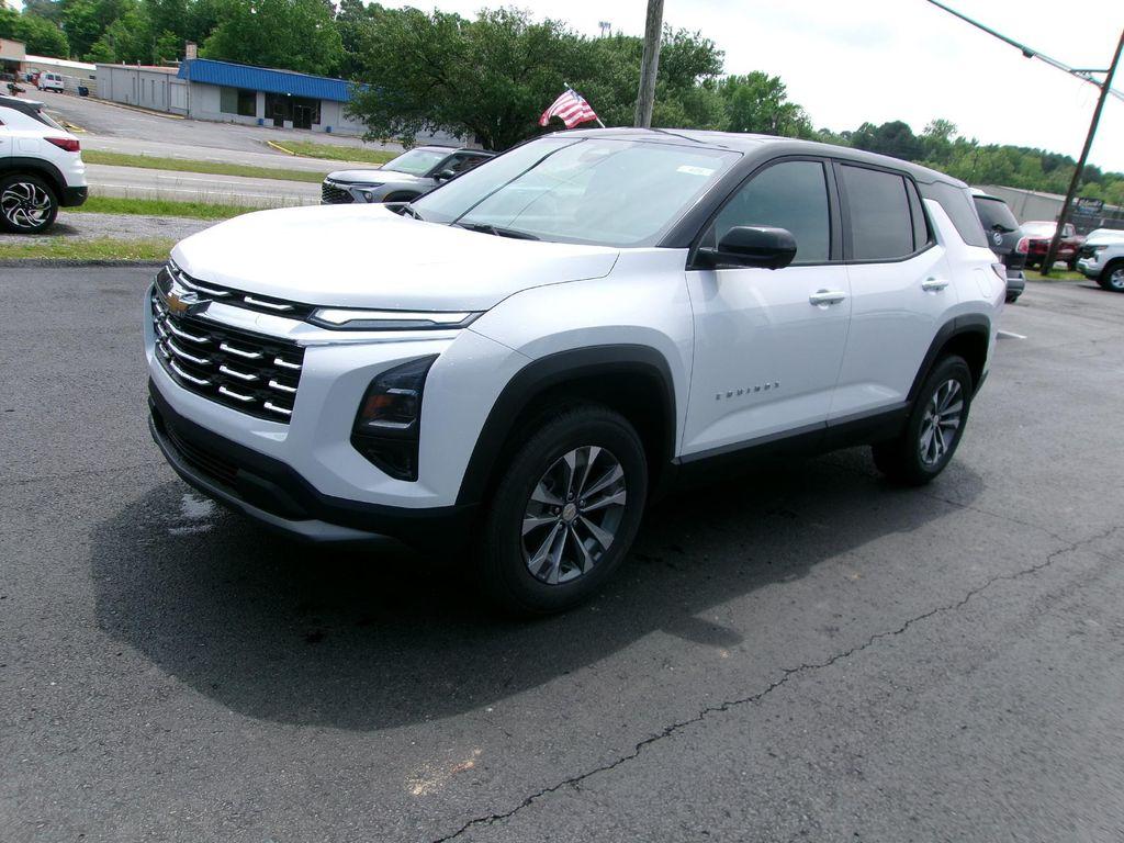 new 2026 Chevrolet Equinox car, priced at $31,999