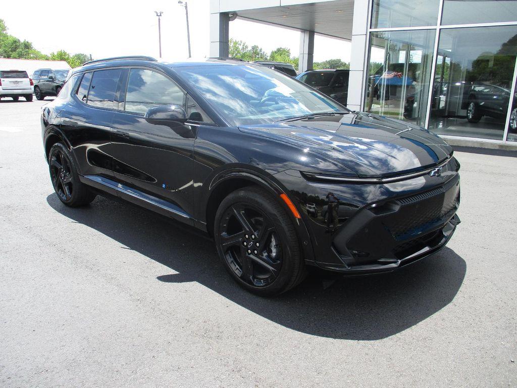 used 2024 Chevrolet Equinox EV car, priced at $23,999
