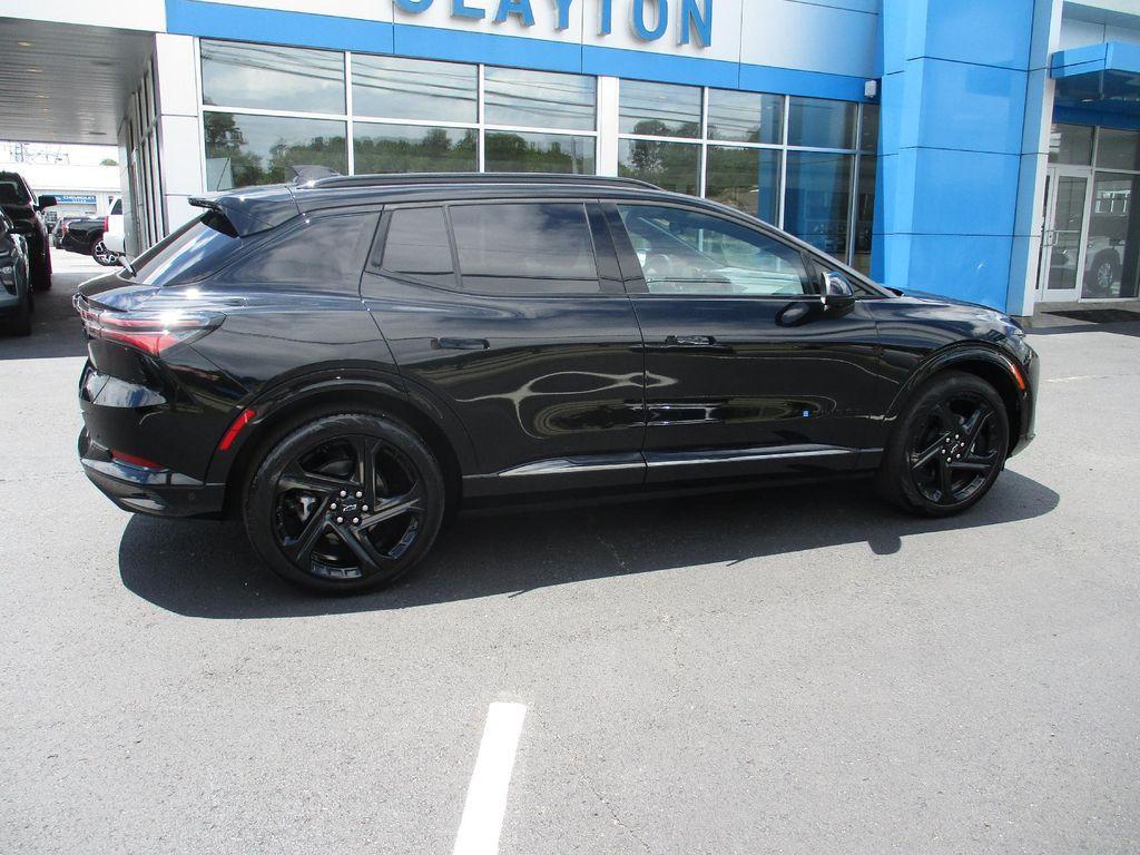 used 2024 Chevrolet Equinox EV car, priced at $23,999