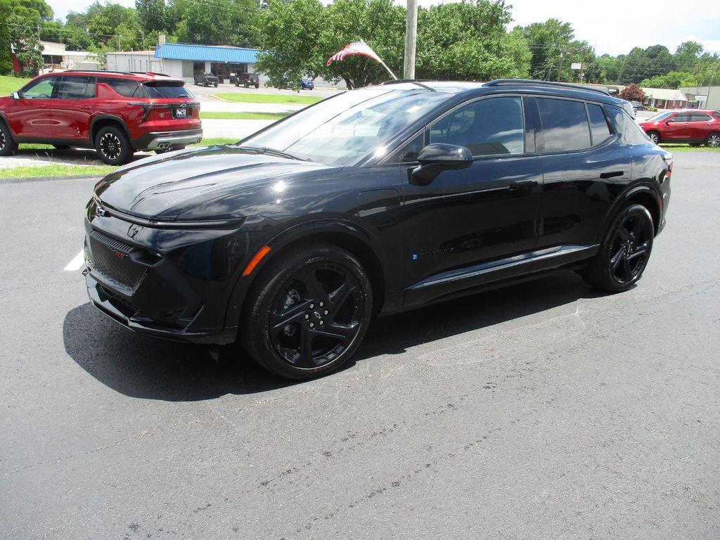 used 2024 Chevrolet Equinox EV car, priced at $23,999