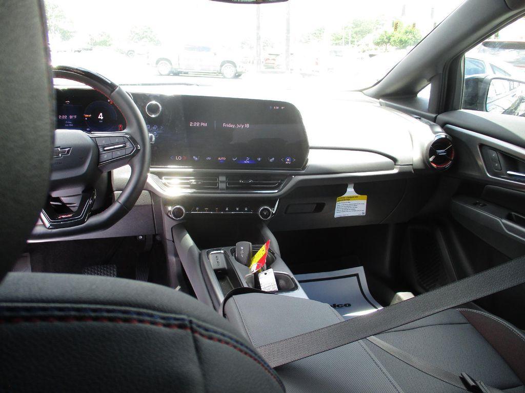 used 2024 Chevrolet Equinox EV car, priced at $23,999