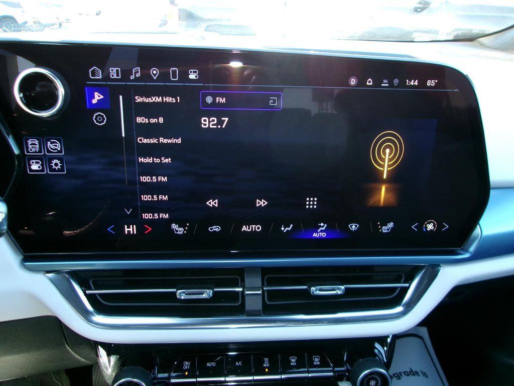 used 2025 Chevrolet Equinox EV car, priced at $23,499