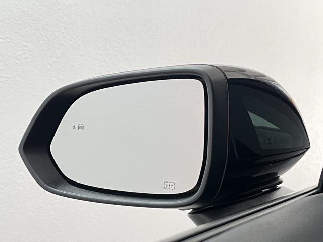 used 2025 Chevrolet Equinox EV car, priced at $25,996