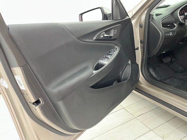 used 2025 Chevrolet Malibu car