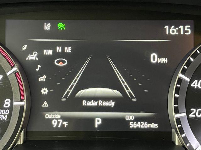 used 2023 Toyota Highlander car, priced at $29,996