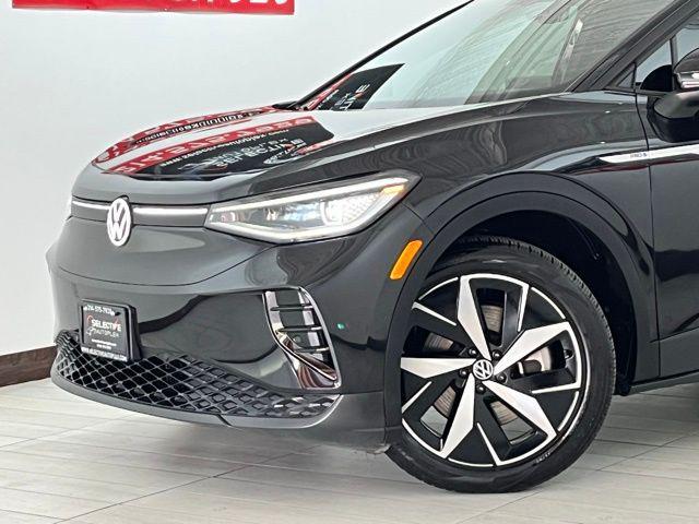 used 2023 Volkswagen ID.4 car