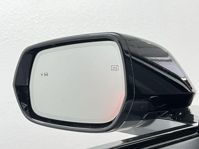 used 2023 Cadillac LYRIQ car, priced at $29,996