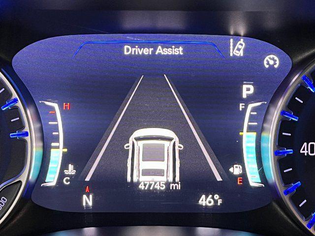 used 2024 Chrysler Pacifica car, priced at $27,996