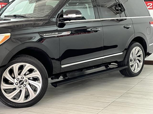 used 2024 Lincoln Navigator car, priced at $61,796