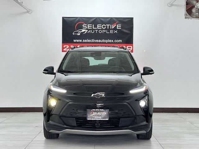 used 2022 Chevrolet Bolt EUV car, priced at $19,996