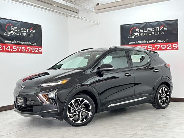 used 2022 Chevrolet Bolt EUV car, priced at $19,996