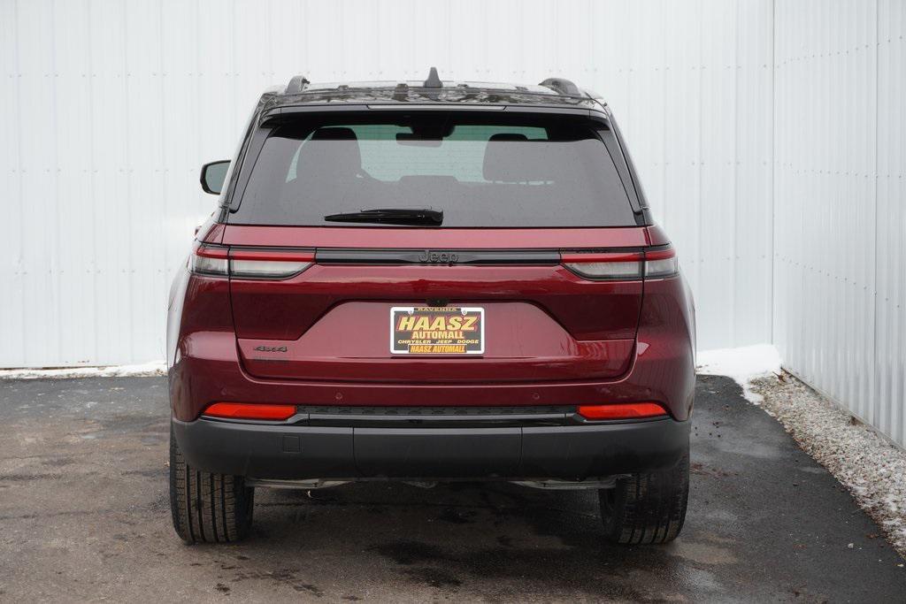 new 2025 Jeep Grand Cherokee car, priced at $48,155