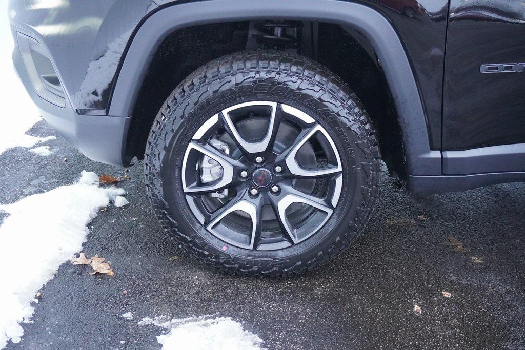 new 2026 Jeep Compass car, priced at $31,984