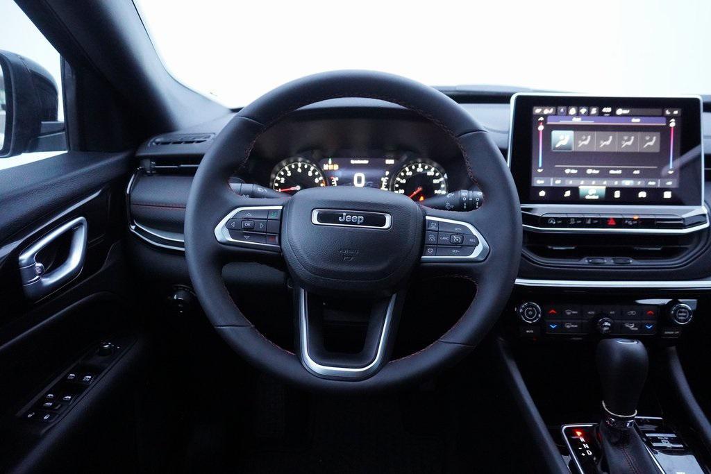 new 2026 Jeep Compass car, priced at $31,984