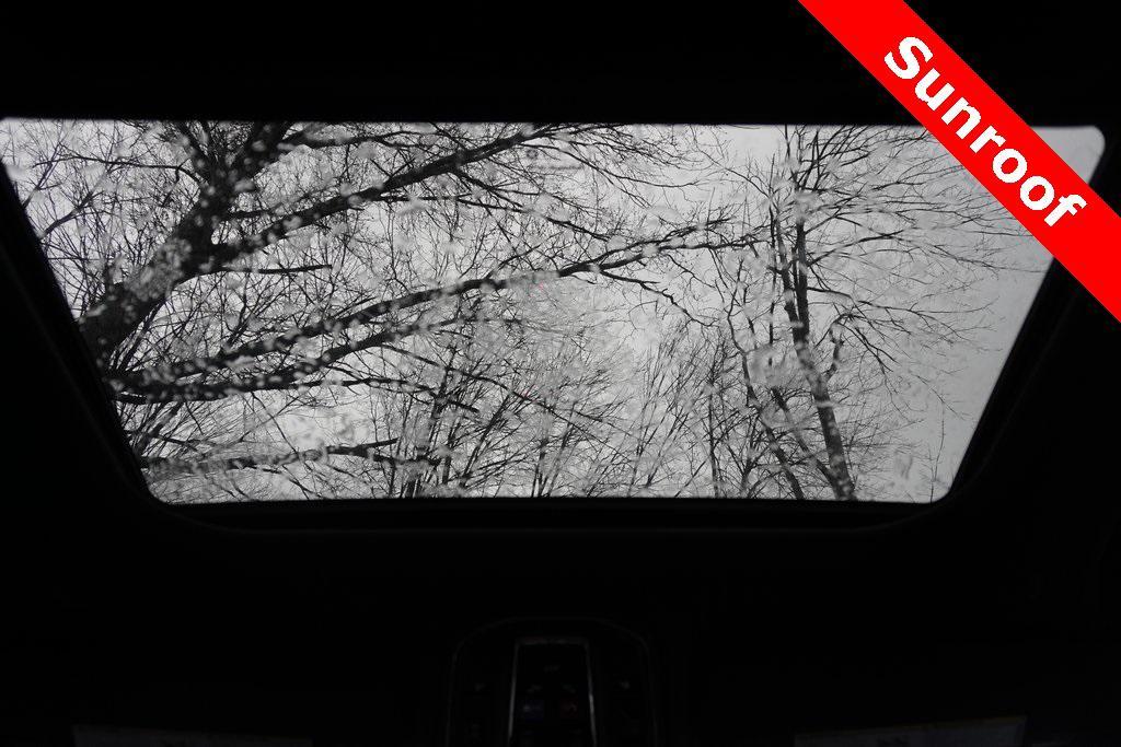 new 2025 Jeep Grand Cherokee car, priced at $41,710