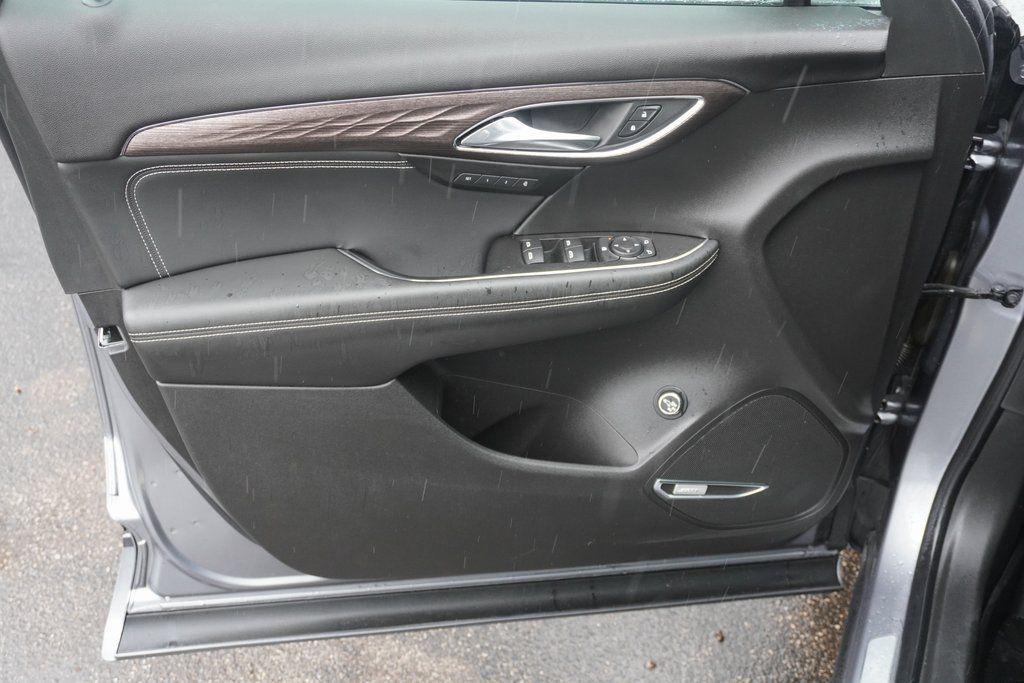 used 2022 Buick Envision car, priced at $31,000