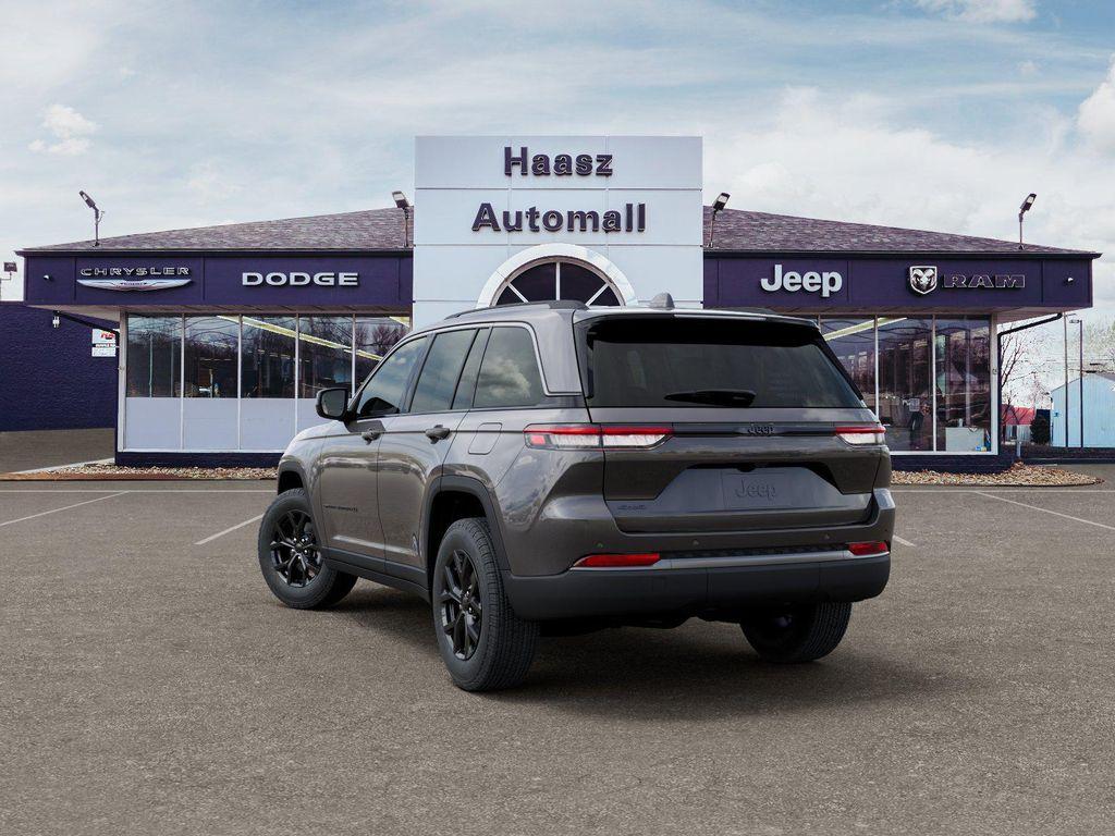 new 2026 Jeep Grand Cherokee car, priced at $41,164