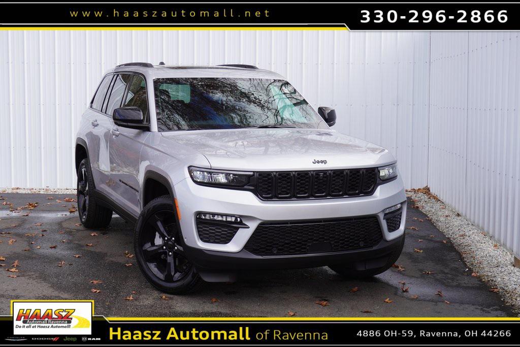 new 2025 Jeep Grand Cherokee car, priced at $45,876