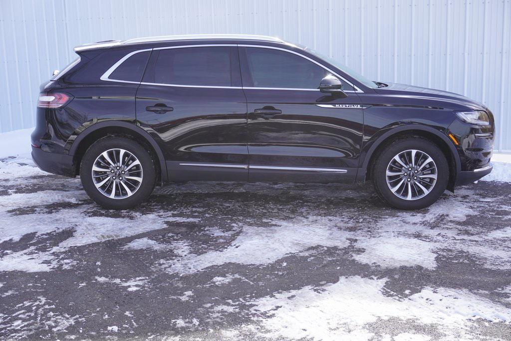 used 2023 Lincoln Nautilus car, priced at $32,600