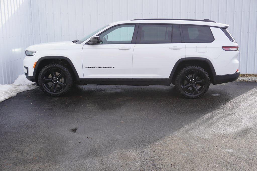 used 2021 Jeep Grand Cherokee L car, priced at $30,000
