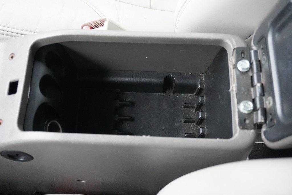 used 2005 Chrysler Sebring car, priced at $4,500