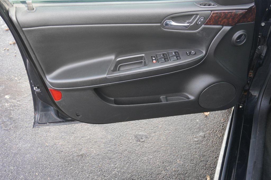 used 2016 Chevrolet Impala Limited car, priced at $8,000