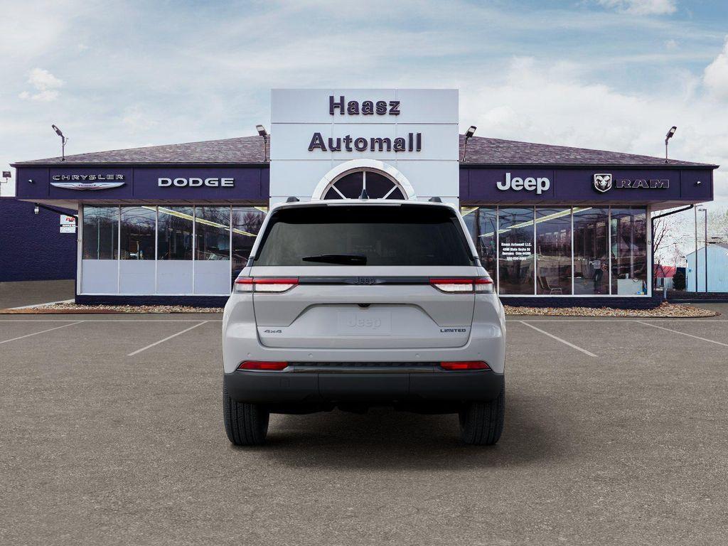new 2025 Jeep Grand Cherokee car, priced at $43,568