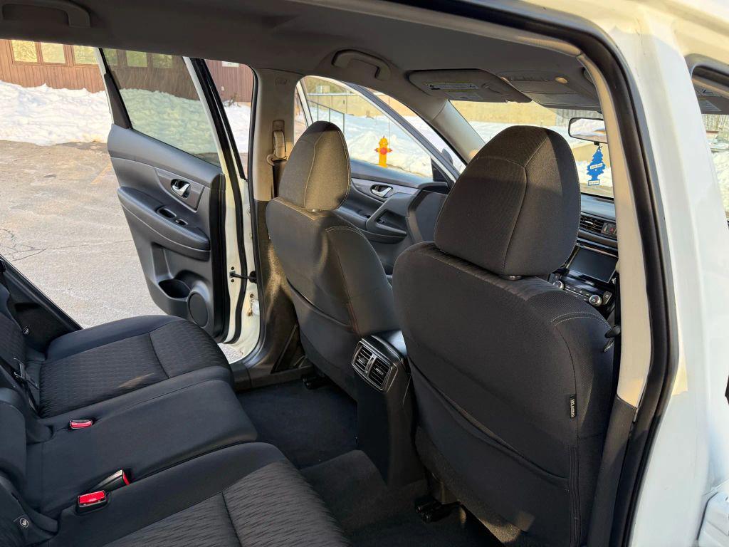 used 2019 Nissan Rogue car, priced at $7,995