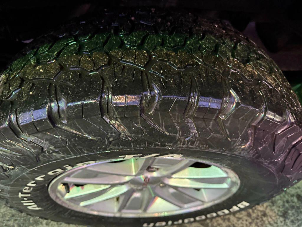 used 2015 GMC Sierra 1500 car, priced at $12,995