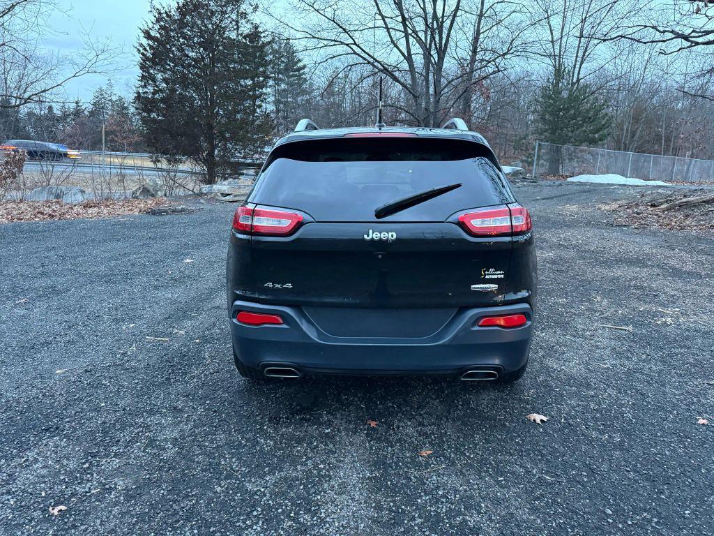 used 2016 Jeep Cherokee car, priced at $6,995