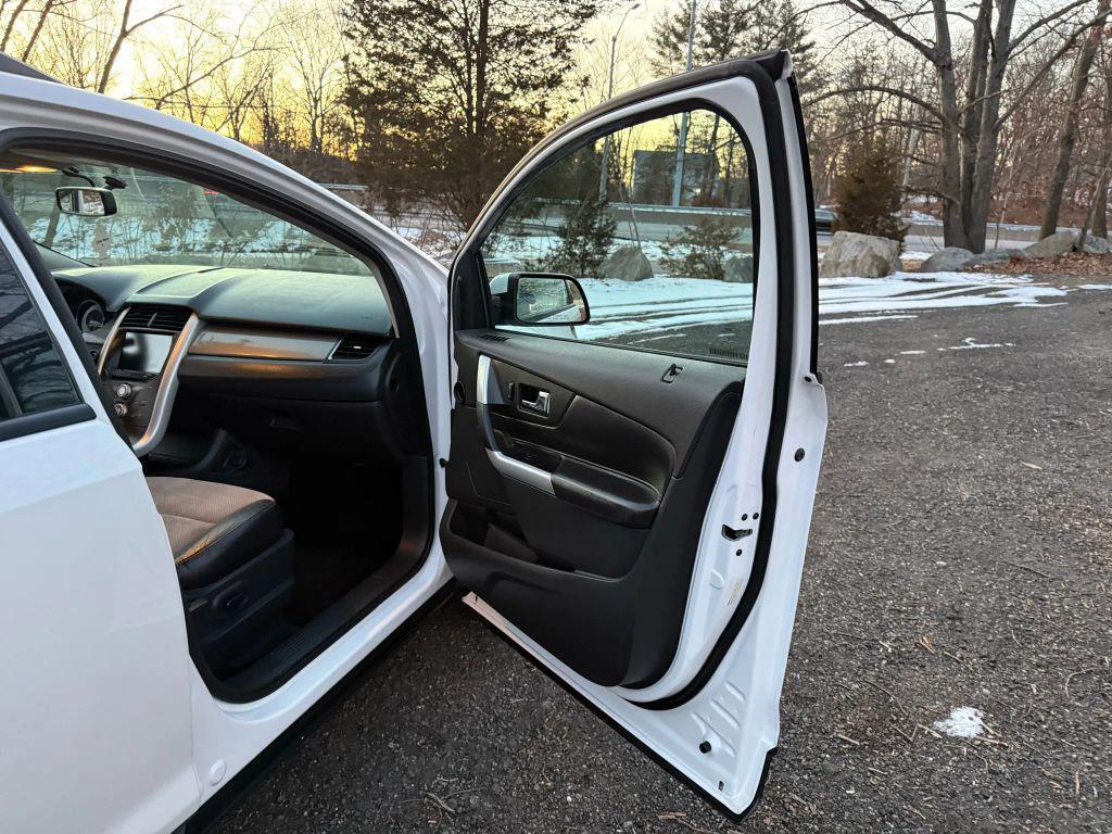 used 2014 Ford Edge car, priced at $6,995