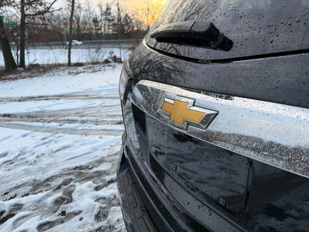 used 2015 Chevrolet Traverse car, priced at $6,795