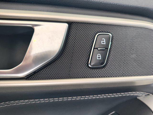 used 2023 Ford Explorer car, priced at $33,323