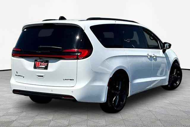 used 2026 Chrysler Pacifica car, priced at $36,492