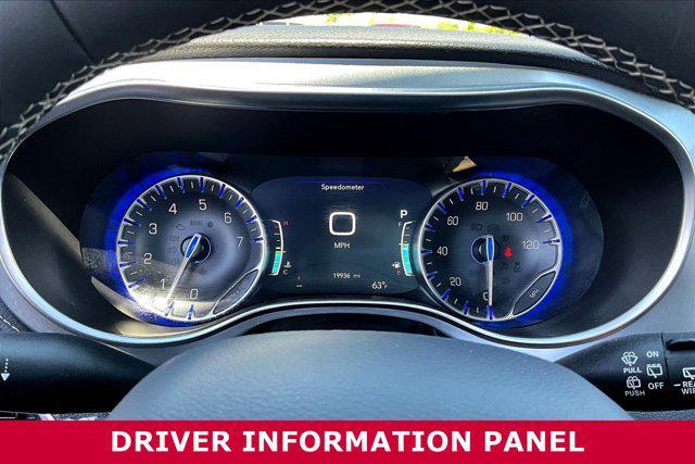 used 2026 Chrysler Pacifica car, priced at $36,492