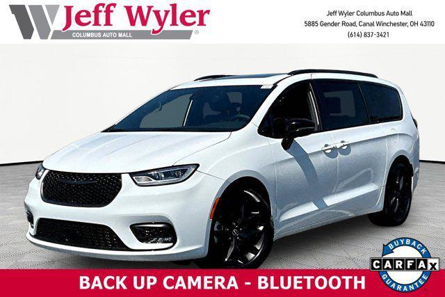 used 2026 Chrysler Pacifica car, priced at $36,492