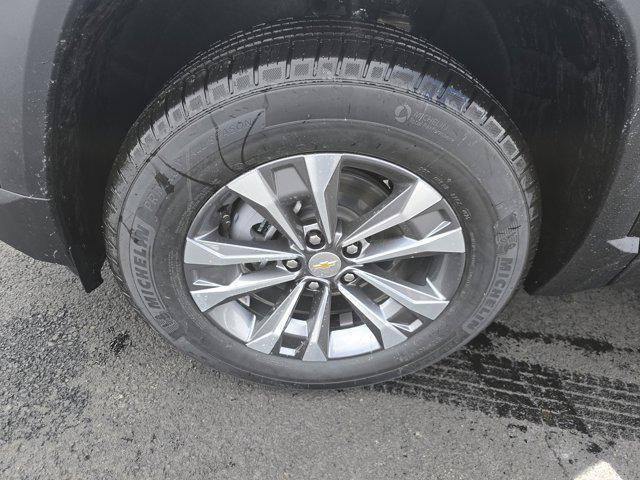 new 2026 Chevrolet Equinox car, priced at $30,549