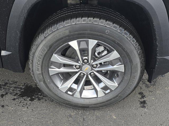 new 2026 Chevrolet Equinox car, priced at $30,549