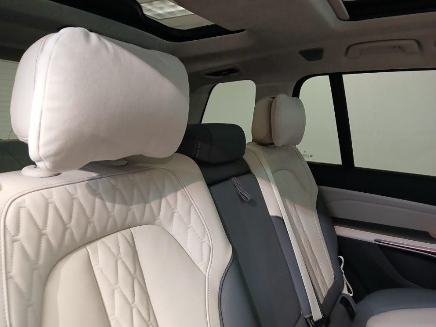 used 2024 BMW X7 car, priced at $74,995