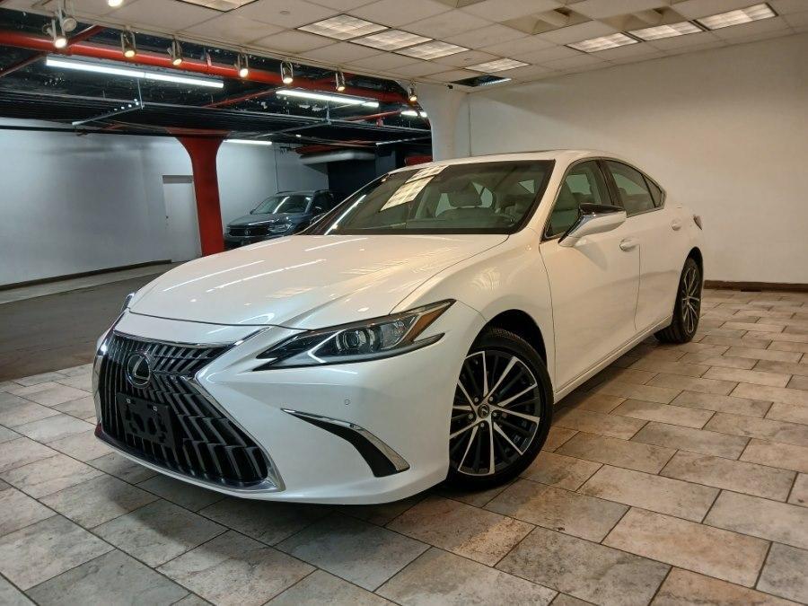 used 2023 Lexus ES 250 car, priced at $34,595