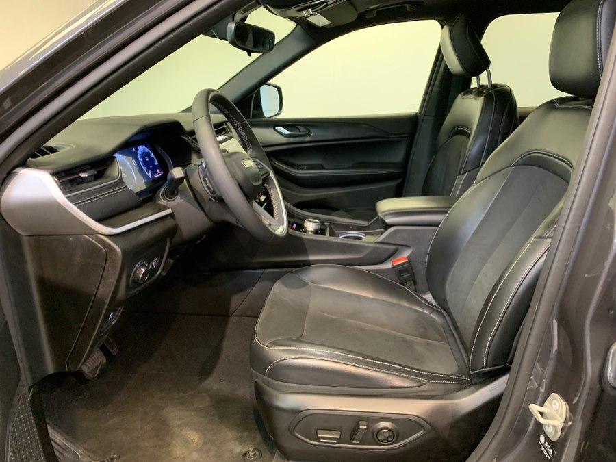 used 2024 Jeep Grand Cherokee L car, priced at $32,595