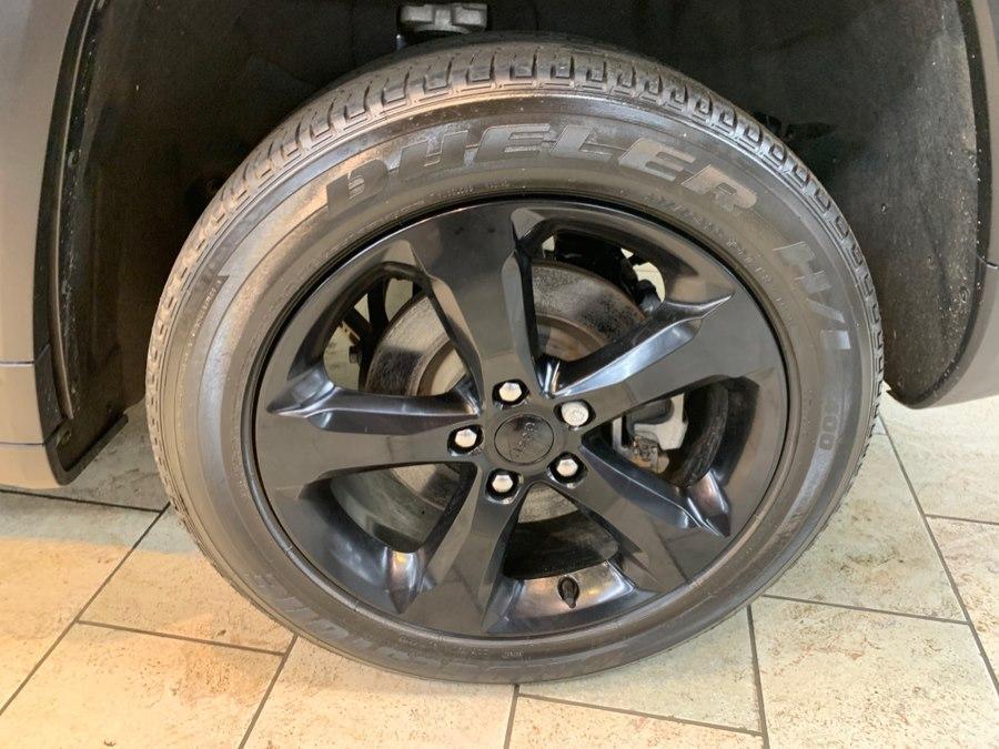 used 2024 Jeep Grand Cherokee L car, priced at $32,595