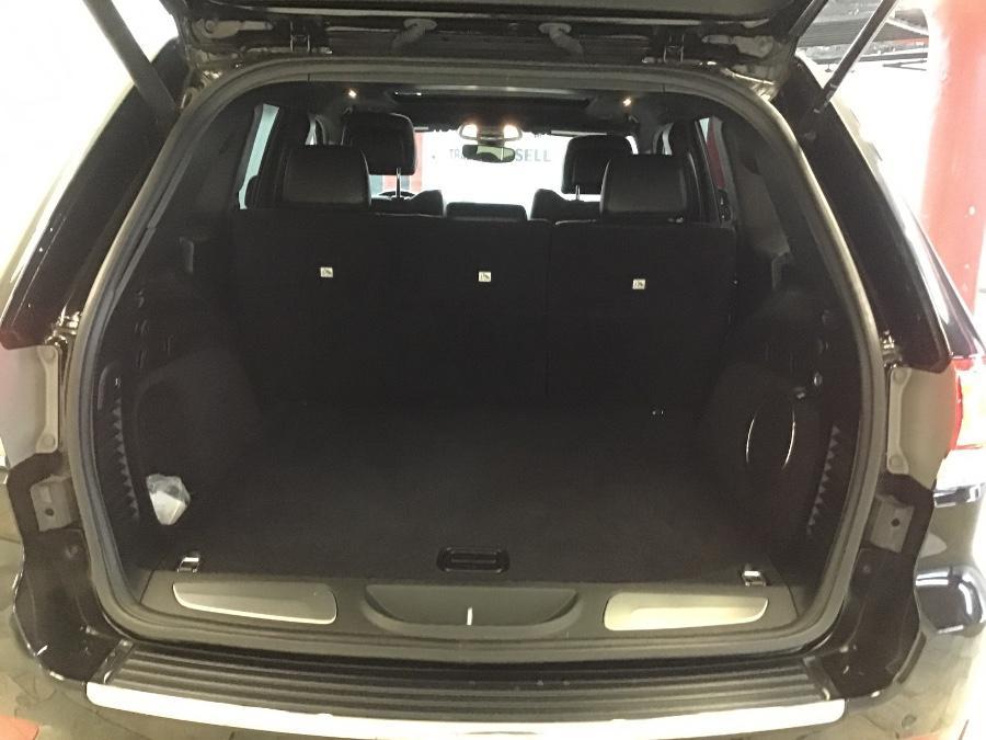 used 2020 Jeep Grand Cherokee car, priced at $23,595