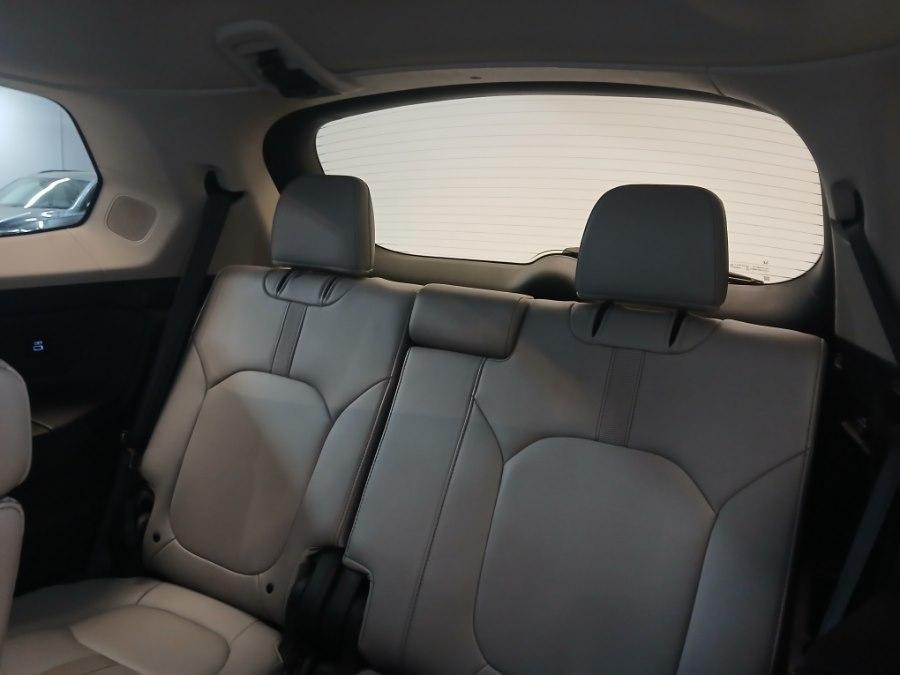 used 2023 Honda Pilot car, priced at $36,995