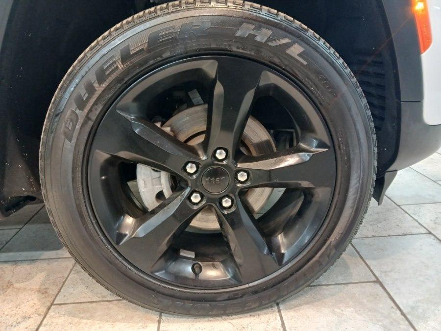 used 2023 Jeep Grand Cherokee car, priced at $29,995