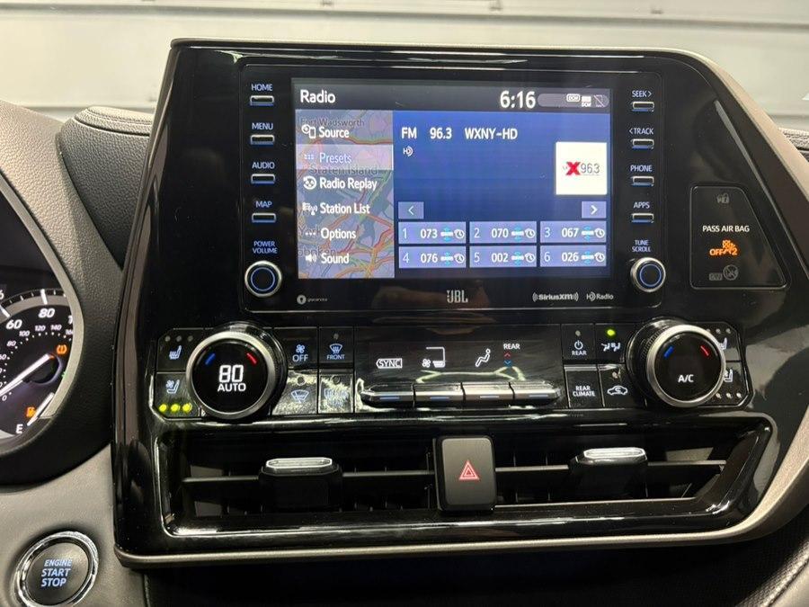 used 2022 Toyota Highlander car, priced at $33,595