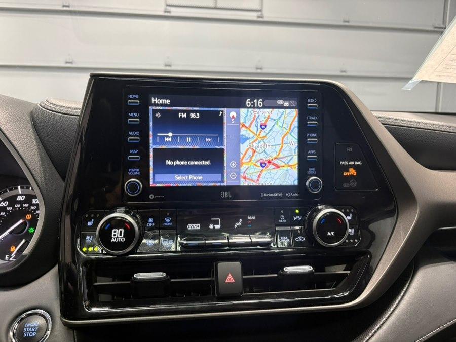 used 2022 Toyota Highlander car, priced at $33,595