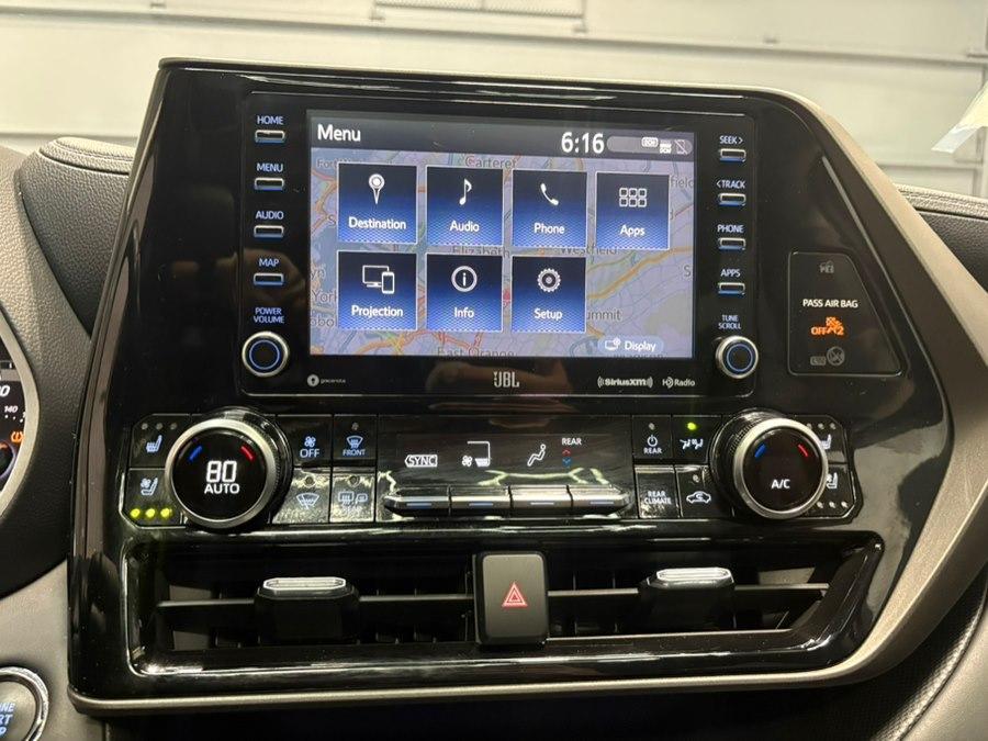used 2022 Toyota Highlander car, priced at $33,595
