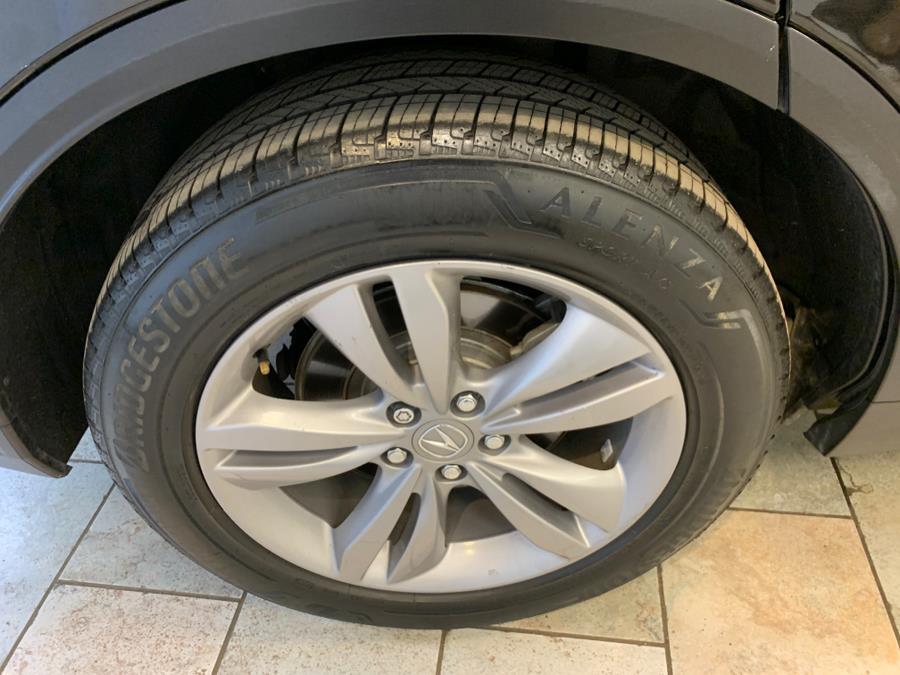 used 2023 Acura MDX car, priced at $34,884